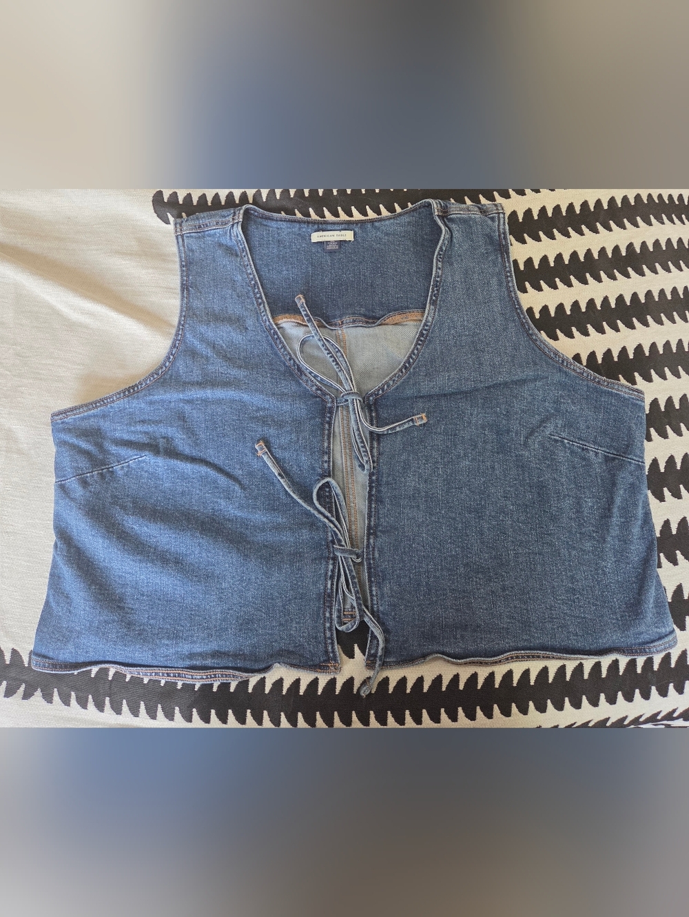 American Eagle Denim Tie-Front Vest - Picture 3 of 6